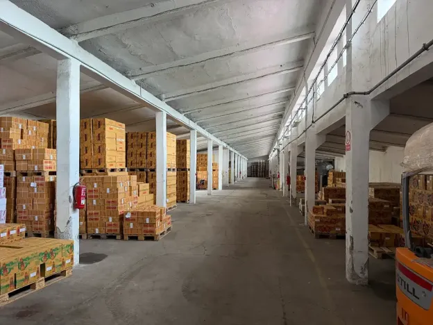 Pronájem skladu, Jenštejn, 500 m2