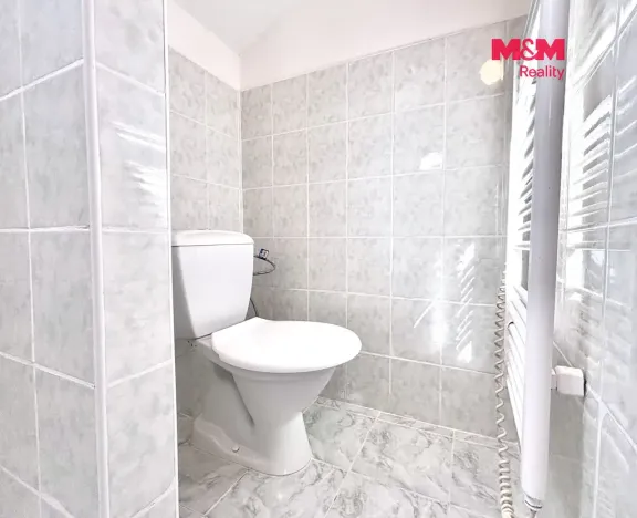 Pronájem bytu 1+kk, Nový Bor, Sklářská, 24 m2