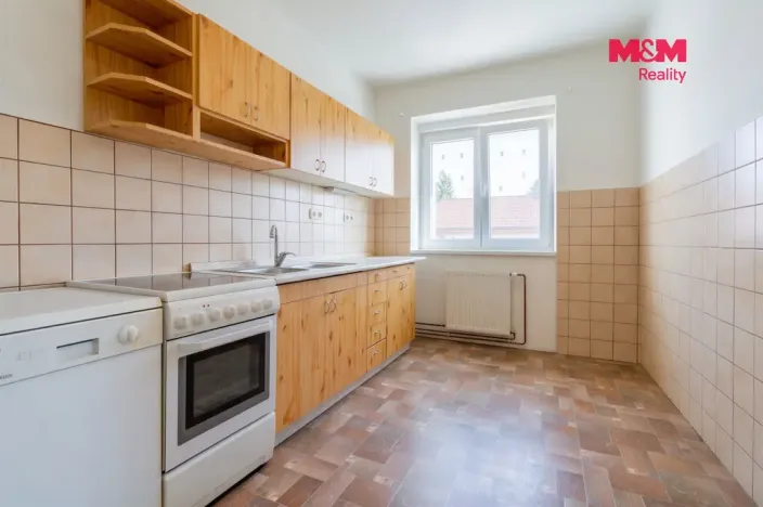 Prodej bytu 3+1, Týn nad Vltavou - Malá Strana, Pod tratí, 70 m2