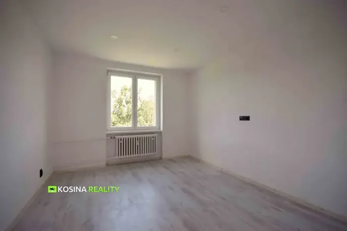 Prodej bytu 2+1, Sokolov, Heyrovského, 53 m2