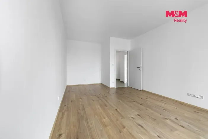 Pronájem bytu 2+kk, Plzeň, Safírová, 66 m2