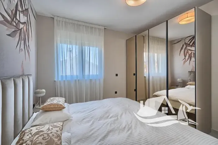 Prodej bytu 3+kk, Primošten, Chorvatsko, 61 m2
