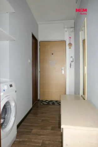 Pronájem bytu 1+kk, Hradec Králové - Nový Hradec Králové, třída Edvarda Beneše, 35 m2