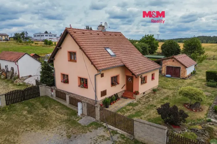 Prodej rodinného domu, Pernarec, 95 m2