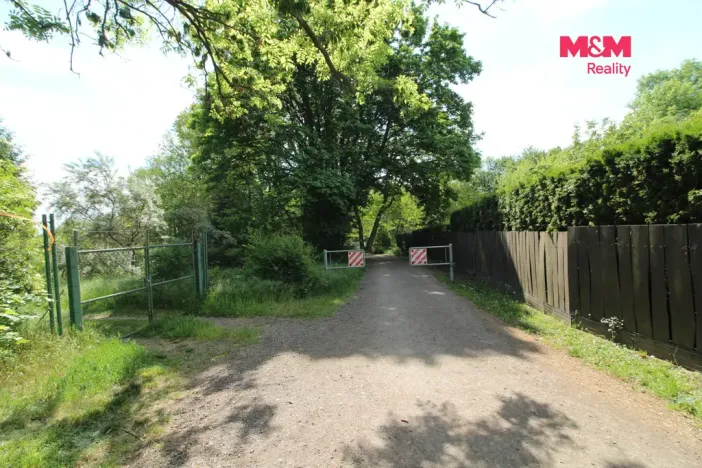 Prodej zahrady, Přezletice, 300 m2