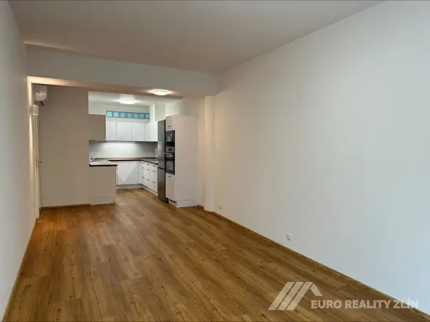 Pronájem bytu 2+kk, Zlín, Ševcovská, 65 m2
