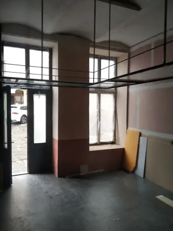 Pronájem obchodního prostoru, Brno, Kapucínské náměstí, 33 m2