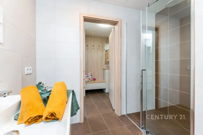 Pronájem bytu 2+kk, Praha - Hostivař, 47 m2