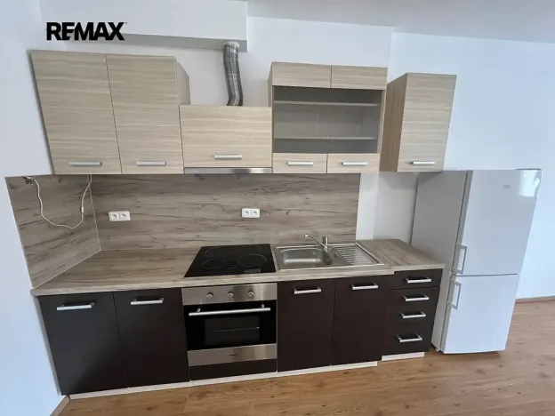 Pronájem bytu 1+kk, Lavičky, 39 m2