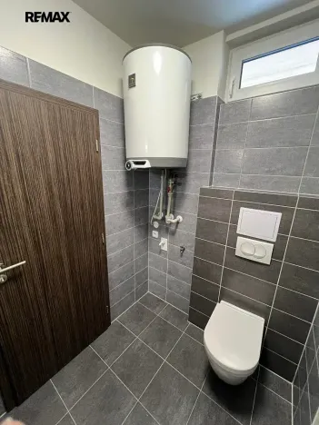 Pronájem bytu 1+kk, Lavičky, 39 m2