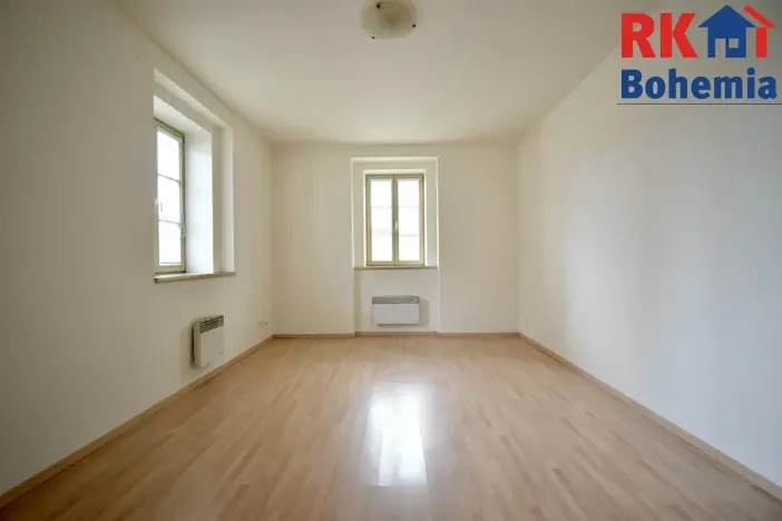 Pronájem bytu 1+1, Kutná Hora, Uhelná, 39 m2