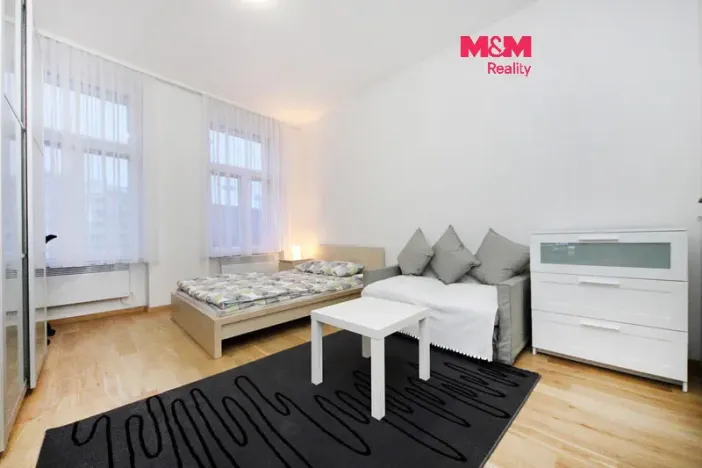 Prodej bytu 2+1, Praha - Košíře, Plzeňská, 63 m2