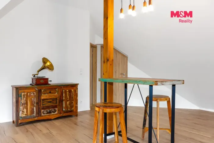 Prodej ubytování, Horní Lhota, 712 m2