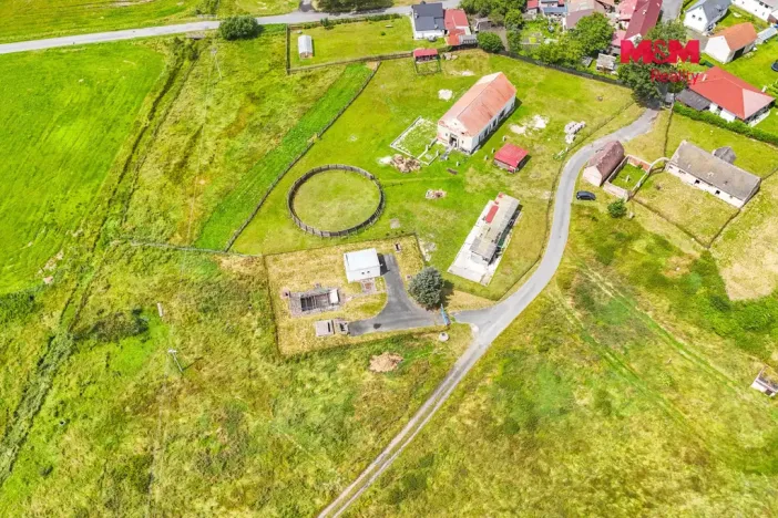 Prodej zemědělského objektu, Křižovatka, 240 m2