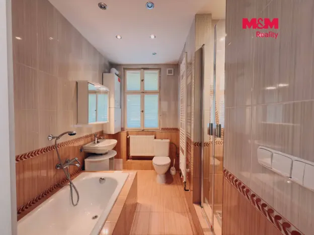 Prodej rodinného domu, Rádlo, 330 m2