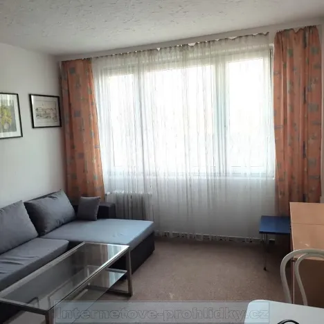 Pronájem bytu 1+kk, Praha - Vysočany, 35 m2