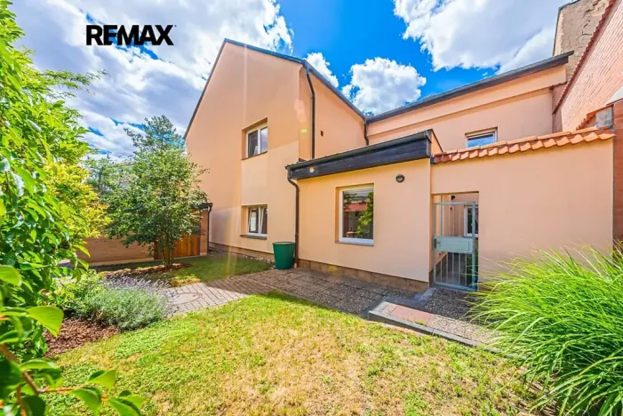 Prodej rodinného domu, Slaný, Šultysova, 815 m2