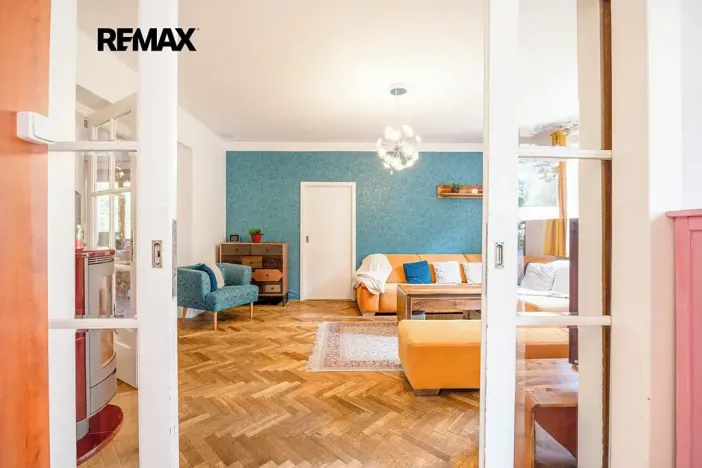 Prodej vily, Praha - Dejvice, U dejvického rybníčku, 400 m2