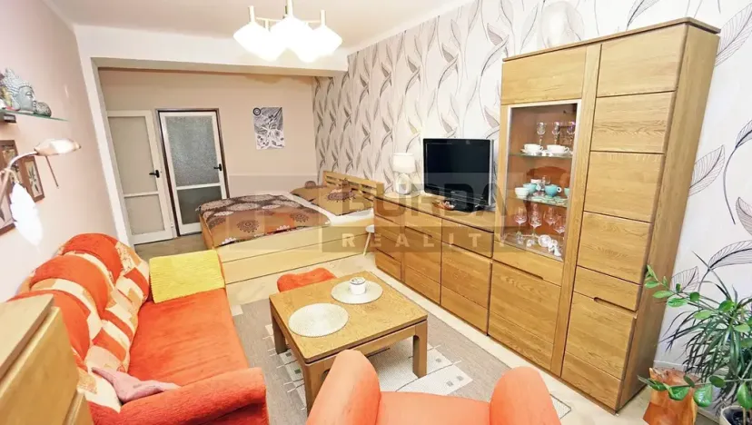 Pronájem bytu 2+1, Mělník, Oldřicha Wenzla, 55 m2