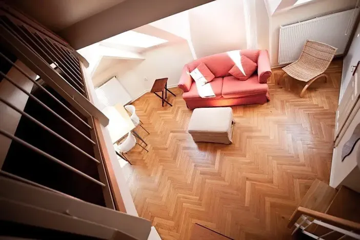 Pronájem bytu 1+kk, Praha - Vinohrady, Varšavská, 46 m2
