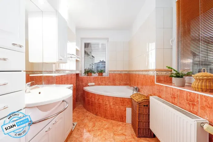 Prodej rodinného domu, Opava, Slezská, 165 m2