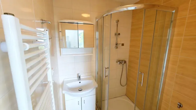 Pronájem bytu 3+1, Třebíč - Nové Dvory, Kpt. Jaroše, 72 m2