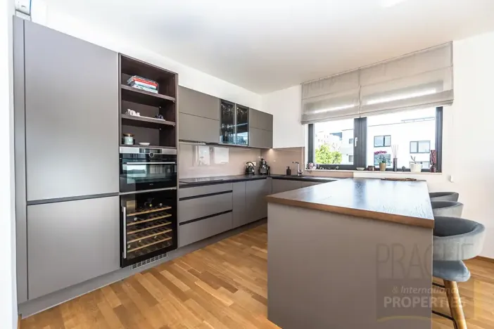 Prodej bytu 2+kk, Praha - Jinonice, Barvitiova, 57 m2