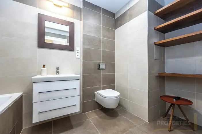 Prodej bytu 2+kk, Praha - Jinonice, Barvitiova, 57 m2