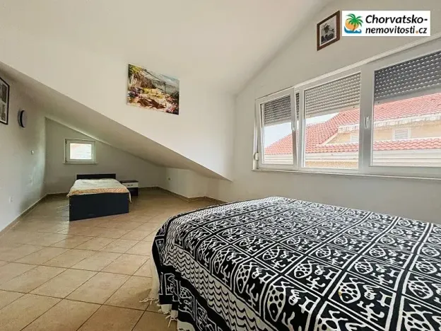 Prodej bytu 3+kk, Novalja, Chorvatsko, 65 m2