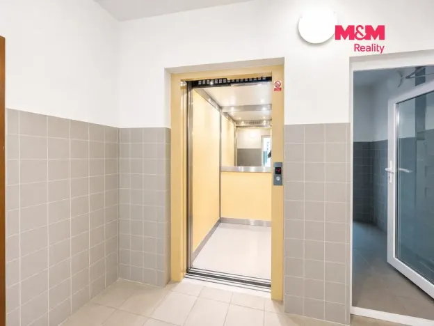 Prodej bytu 4+1, Praha - Modřany, Rakovského, 85 m2