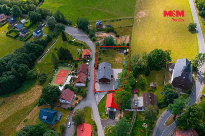 Prodej ubytování, Železná Ruda - Hojsova Stráž, 910 m2