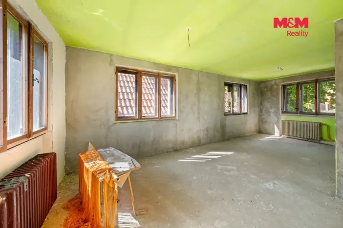 Prodej rodinného domu, Rynholec, nám. 1. máje, 363 m2