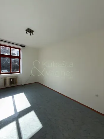 Pronájem bytu 2+1, Chrudim, Tyršovo náměstí, 52 m2