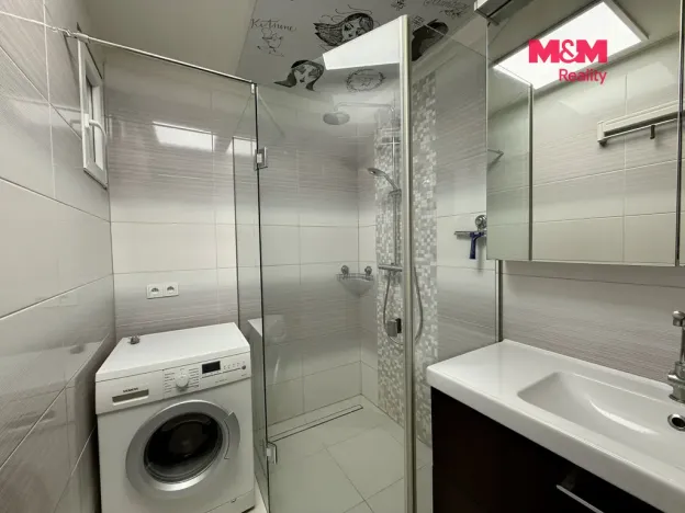 Pronájem bytu 2+kk, Praha - Žižkov, Roháčova, 52 m2