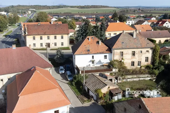 Prodej rodinného domu, Doksany, 192 m2