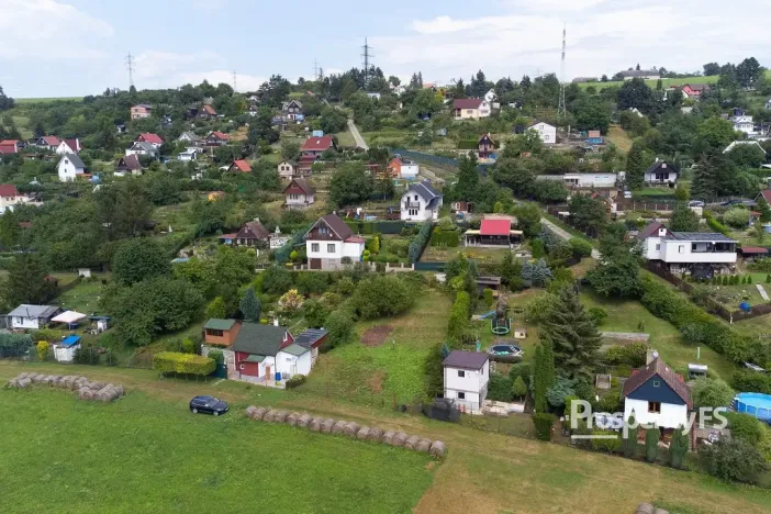 Prodej zahrady, Chlumec - Střížovice, 549 m2