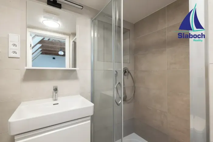 Pronájem bytu 2+kk, Praha - Jinonice, Řeporyjská, 77 m2