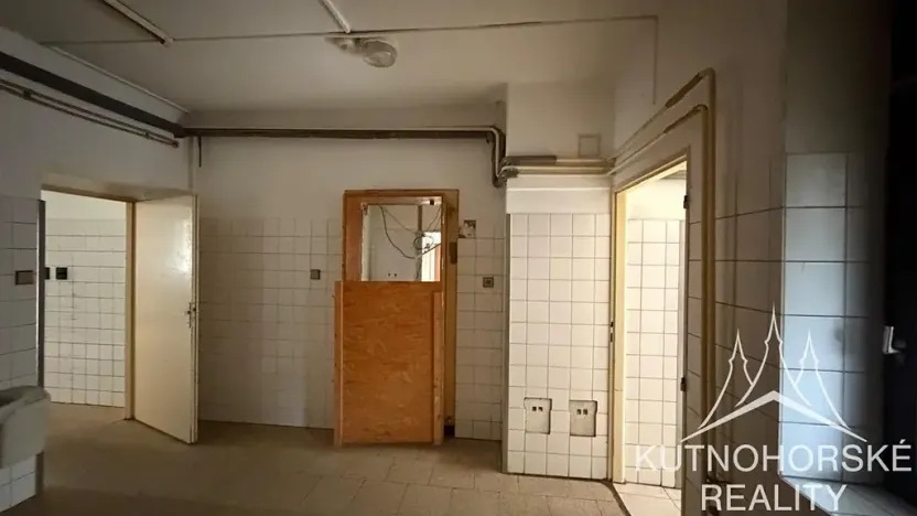 Pronájem výrobních prostor, Kutná Hora, Dolní, 262 m2