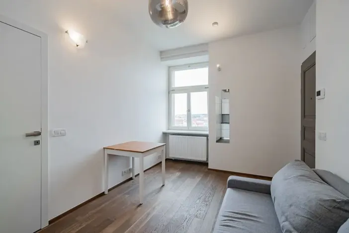 Pronájem bytu 1+1, Praha - Žižkov, Řehořova, 32 m2