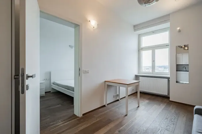Pronájem bytu 1+1, Praha - Žižkov, Řehořova, 32 m2
