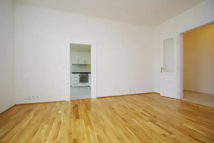 Pronájem bytu 1+1, Praha - Vinohrady, Mánesova, 47 m2