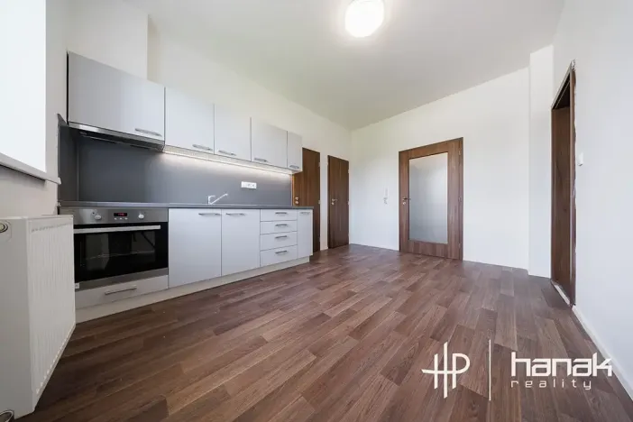 Pronájem bytu 2+1, Šternberk, Jívavská, 71 m2