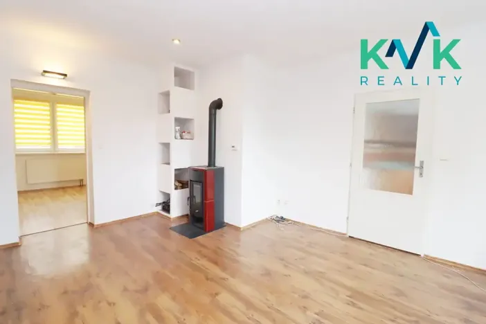Pronájem bytu 2+1, Božičany, 48 m2