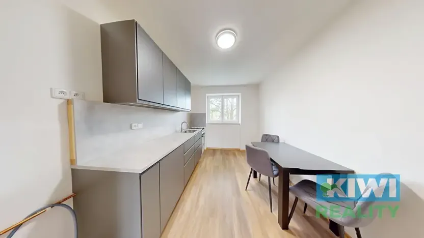 Prodej bytu 2+1, Dolní Benešov, Osada míru, 58 m2