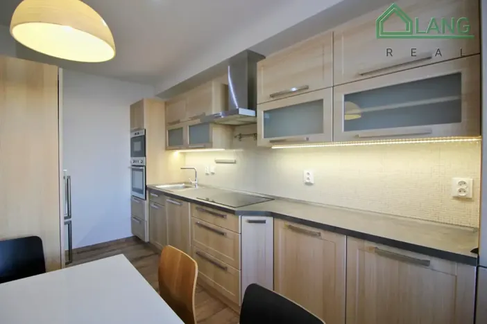 Pronájem bytu 3+1, Brno, Souhrady, 72 m2