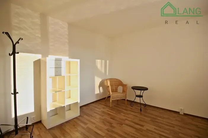 Pronájem bytu 3+1, Brno, Souhrady, 72 m2