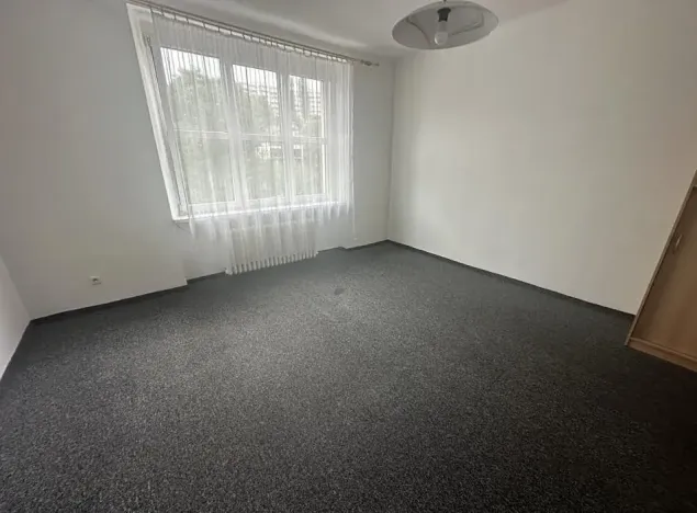Pronájem bytu 1+kk, Praha - Michle, Nuselská, 35 m2