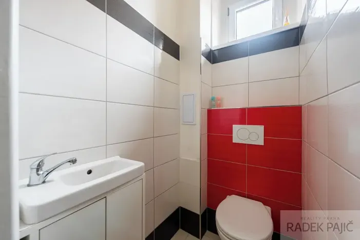 Pronájem bytu 3+1, Praha - Malešice, Nad vodovodem, 86 m2