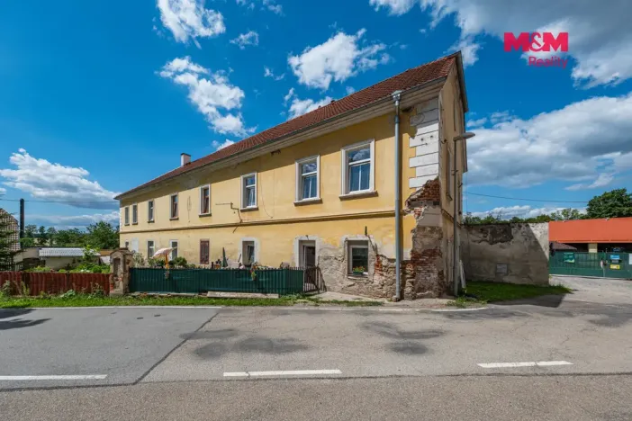 Prodej bytu 2+1, Všemyslice - Neznašov, 70 m2