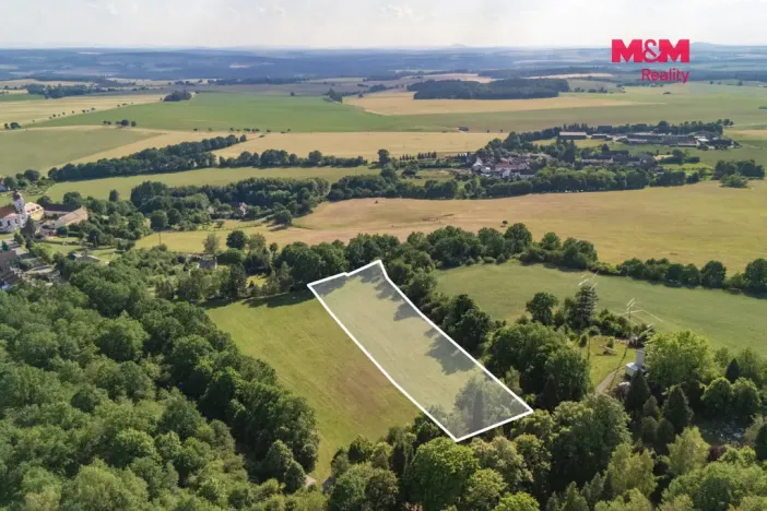 Prodej komerčního pozemku, Líšťany, 8154 m2